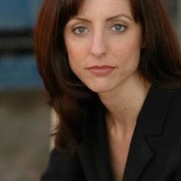 Kristen O'Meara 飾演 Michelle Janavs