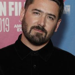 Lorcan Finnegan - 衝浪者導演