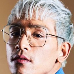 D Gerrard 飾演 Kiang