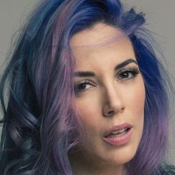 Jelena Jensen 飾演 Witness