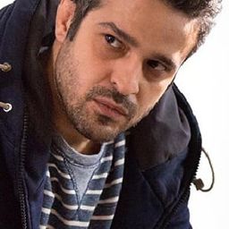 莫吉塔巴·皮爾札德 飾演 Mojtaba