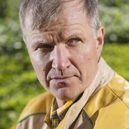 Taisto Reimaluoto 飾演 Laertes