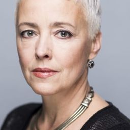 Ewa Telega - Wednesday, Thursday Morning演員 飾演Receptionist in the Hotel