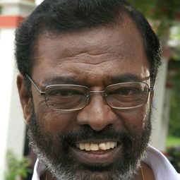 Manivannan - Madha Gaja Raja演員 飾演Auto Driver