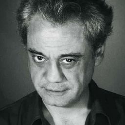 Félix Cubero 飾演 Germán