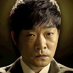 孫賢周 飾演 Choi Chang-sik