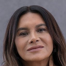 Dira Paes - Ó Paí, Ó: Look at This演員 飾演Psilene