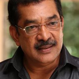 沙迪克 飾演 Head Constable Aravindakshan