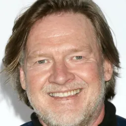 當勞路古 飾演 Franklin Page