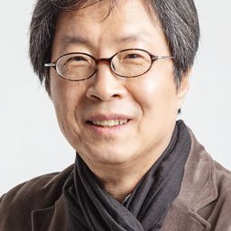 Lee Joon-dong 飾演 