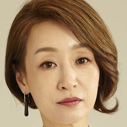 南基愛 飾演 Yeong-ae