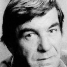 Cornel Coman 飾演 Col. Jipa