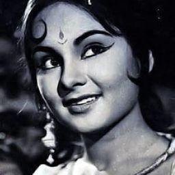 Kalpana Mohan 飾演 Neena Verma