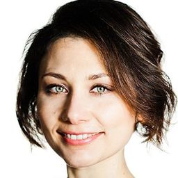 Chiara D'Anna 飾演 