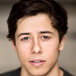 Brandon Engman 飾演 Young David (voice)