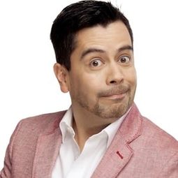 Carlos Espejel 飾演 Willy (voice)