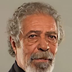 Erol Demiröz - Çinliler Geliyor演員 飾演Hacı