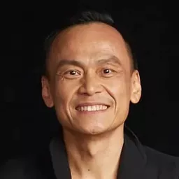陳以文 飾演 Hsu