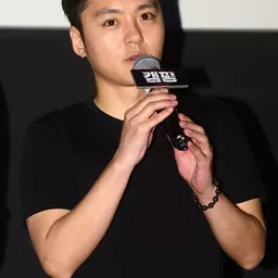 Kim He-sang 飾演 Tae-ho