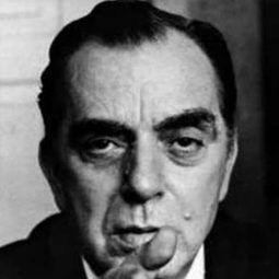 Nelson Rodrigues - 巴士上的夫人編劇