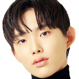 Sim Hyun-seo 飾演 Gyeong-hwan