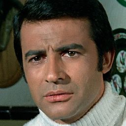 Víctor Alcázar 飾演 Maurice Roland / Andre Roland (as Vic Winner)