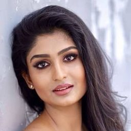 Rachel David 飾演 Rachel Antony