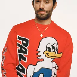 Juan Saavedra 飾演 Julio