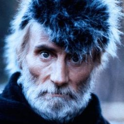 Jack Starrett 飾演 Deputy Sgt. Arthur Galt