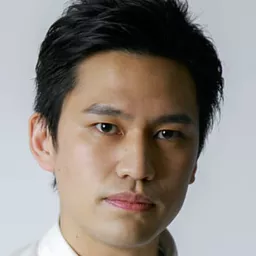 小柳心 飾演 Masaru Taguchi