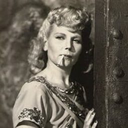 Joan Blair 飾演 Customer (uncredited)