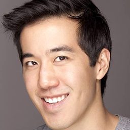 Andrew Law 飾演 Josh