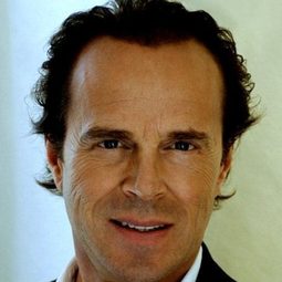 Jan Niklas - 午夜大逃亡演員 飾演