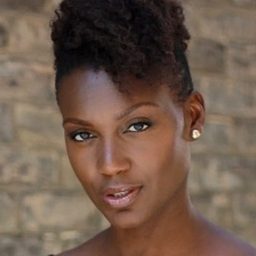 Jewelle Blackman 飾演 Self