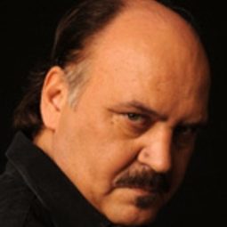 Claudio Fragasso 飾演 Self