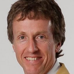 Adam Cockburn 飾演 Jedediah Jr.