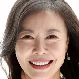 陳熙瓊 飾演 Leg Model