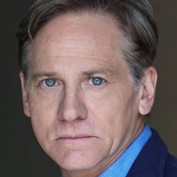 Giulio Scarpati - 馬里奧，瑪麗亞和馬里奧演員 飾演Mario Boschi