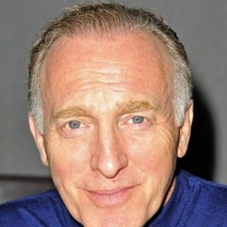 馬克·羅斯頓 - 神鬼無間演員 飾演Delahunt