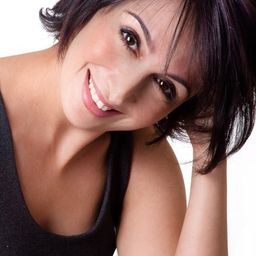 Mabel Cezar 飾演 Caixa de Banco