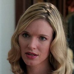 Sarah Peterson - 邪惡園丁演員 飾演Iris