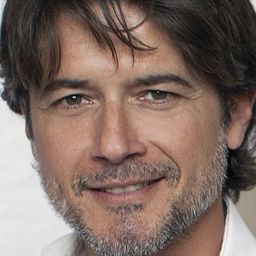 Ettore Bassi 飾演 Giordano