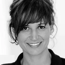 席薇亞·貝爾 飾演 Judith