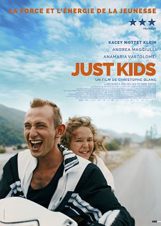 《還是孩子》電影海報