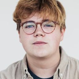 Lorenzo Germeno 飾演 Willi Sauerlich