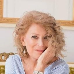 Susana Groisman 飾演 Madre de Mario