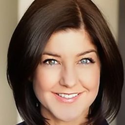 Elizabeth Payne 飾演 Barbara Sellers