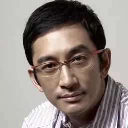 吳啟華 飾演 Lam Kuo Jen