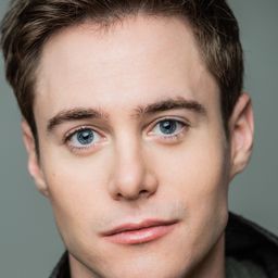 卡倫·波特 飾演 Gunner