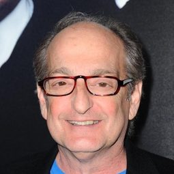 大衛·皮爾 - 天生小棋王演員 飾演Kalev